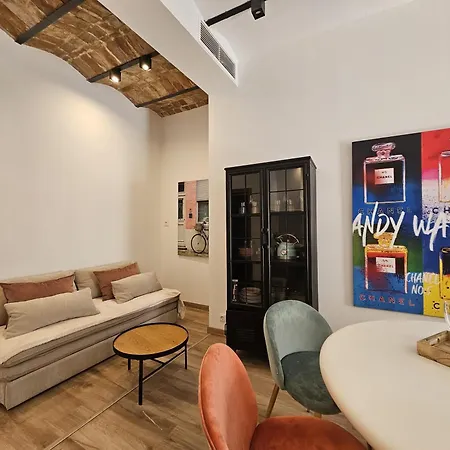 Luxury Apartament, Close To Cabanal Beach, Late Checkout * Valencia