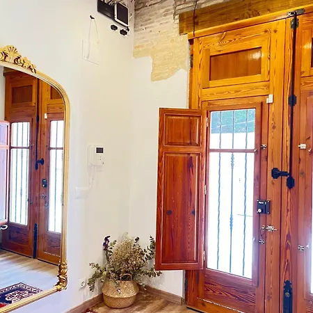 Luxury Apartament, Close To Cabanal Beach, Late Checkout * فالنسيا